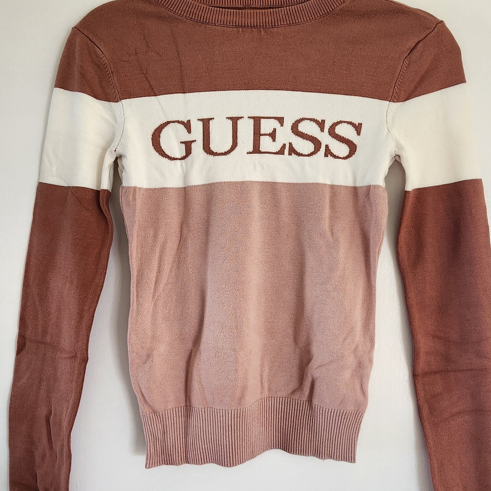 Guess Colorblock Sweater